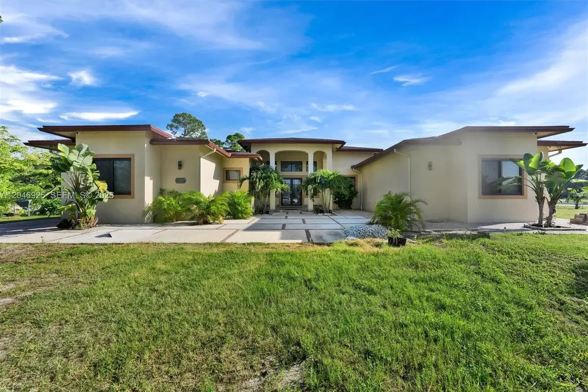 13085 N 78th Pl N, Palm Beach: photo 1 of 66