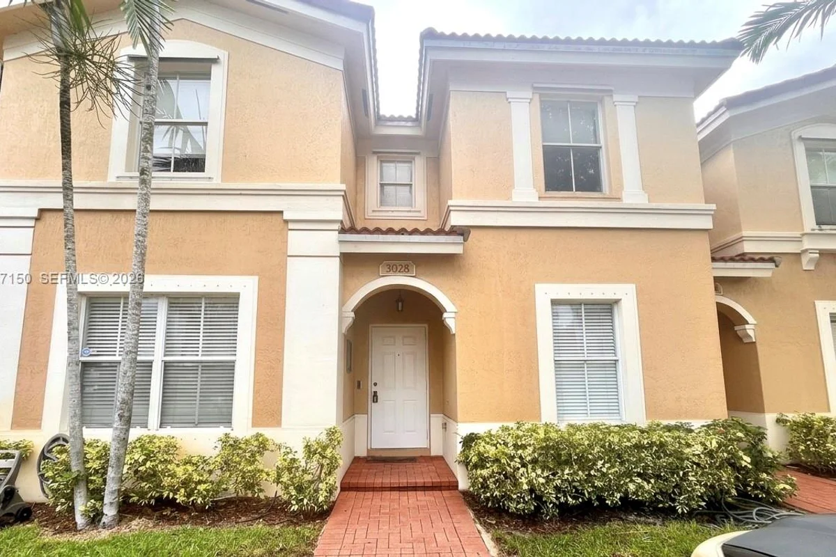 3028 SW 129th Ter #120, Miramar: photo 1 of 26