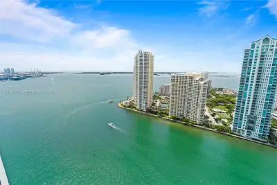 335 S Biscayne Blvd #3503, Miami: photo 1 of 40