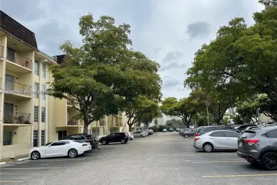 12035 NE 2nd Ave #A209, North Miami: photo 1 of 13
