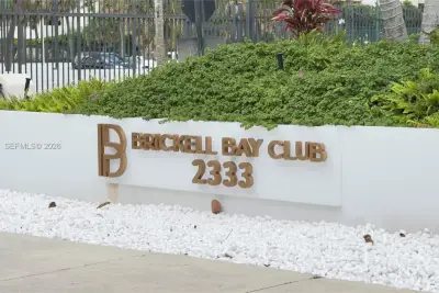 2333 Brickell Ave #614, Miami: photo 1 of 48