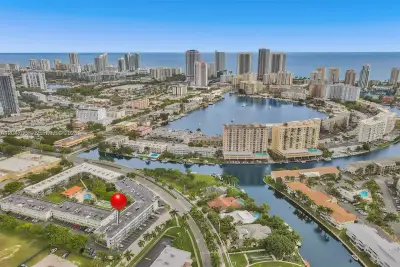 300 Layne Blvd #313, Hallandale Beach: photo 1 of 14