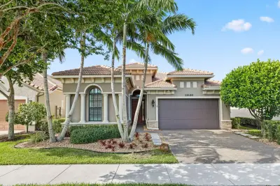 12100 Kalmar Cir S, Parkland: photo 1 of 63