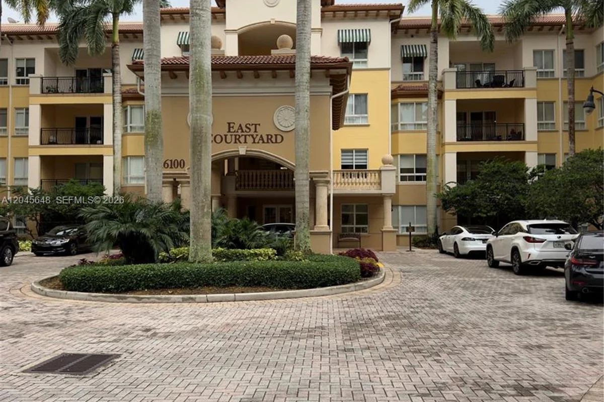 16100 Emerald Estates Dr #281, Weston: photo 1 of 39