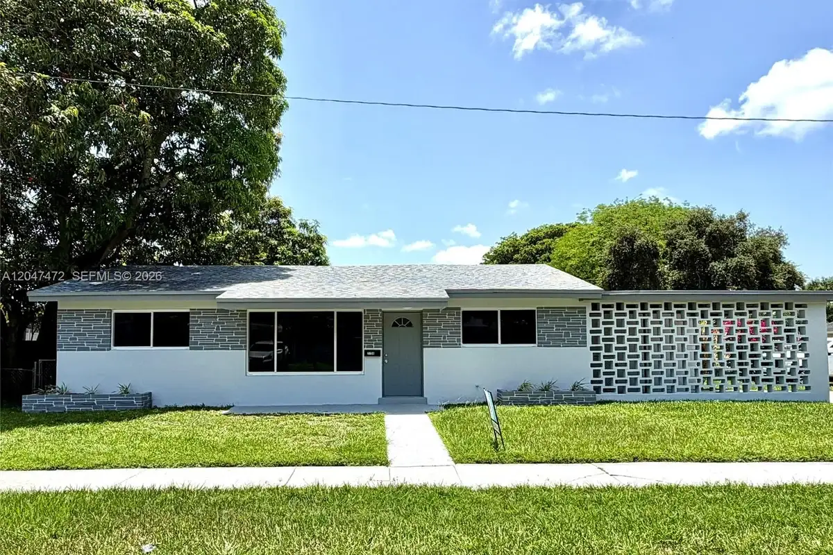 2150 N 66th Ave, Hollywood: photo 1 of 36