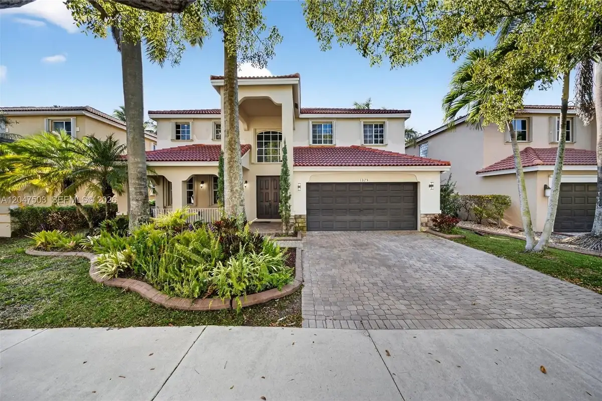 1325 Chenille Cir, Weston: photo 1 of 23