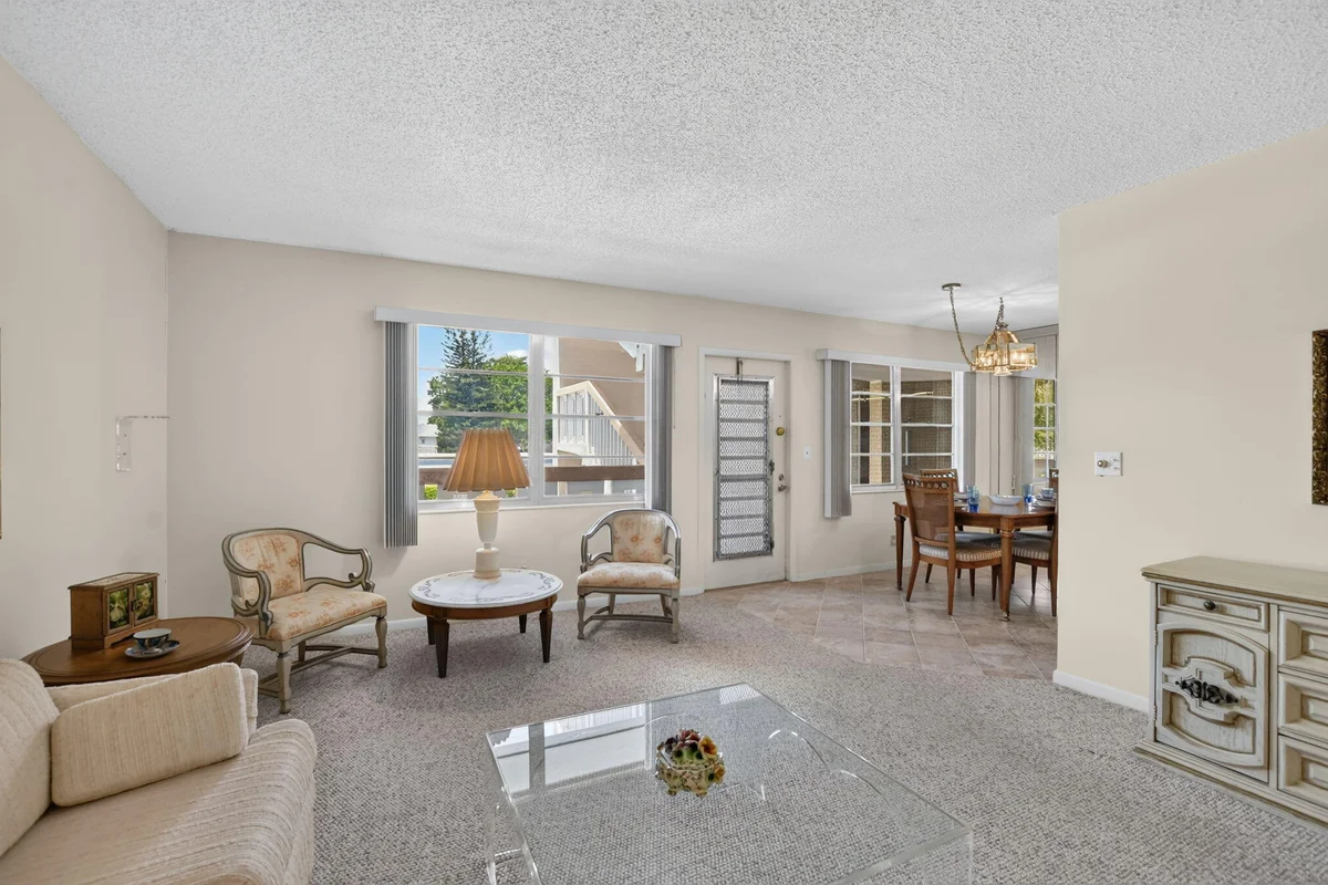2049 Ventnor O Crescent, Deerfield Beach: photo 1 of 42