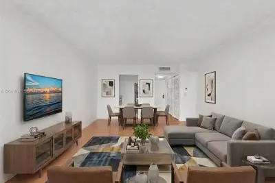 2020 NE 135th St #601, North Miami: photo 1 of 30
