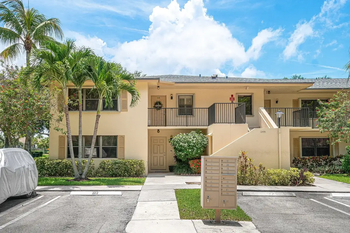 2898 SW 22nd Cir #232a, Delray Beach: photo 1 of 34