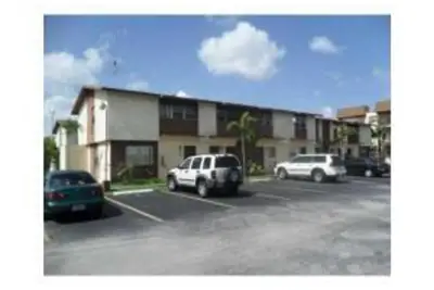 20 SW 108th Ave #F4, Sweetwater: photo 1 of 20