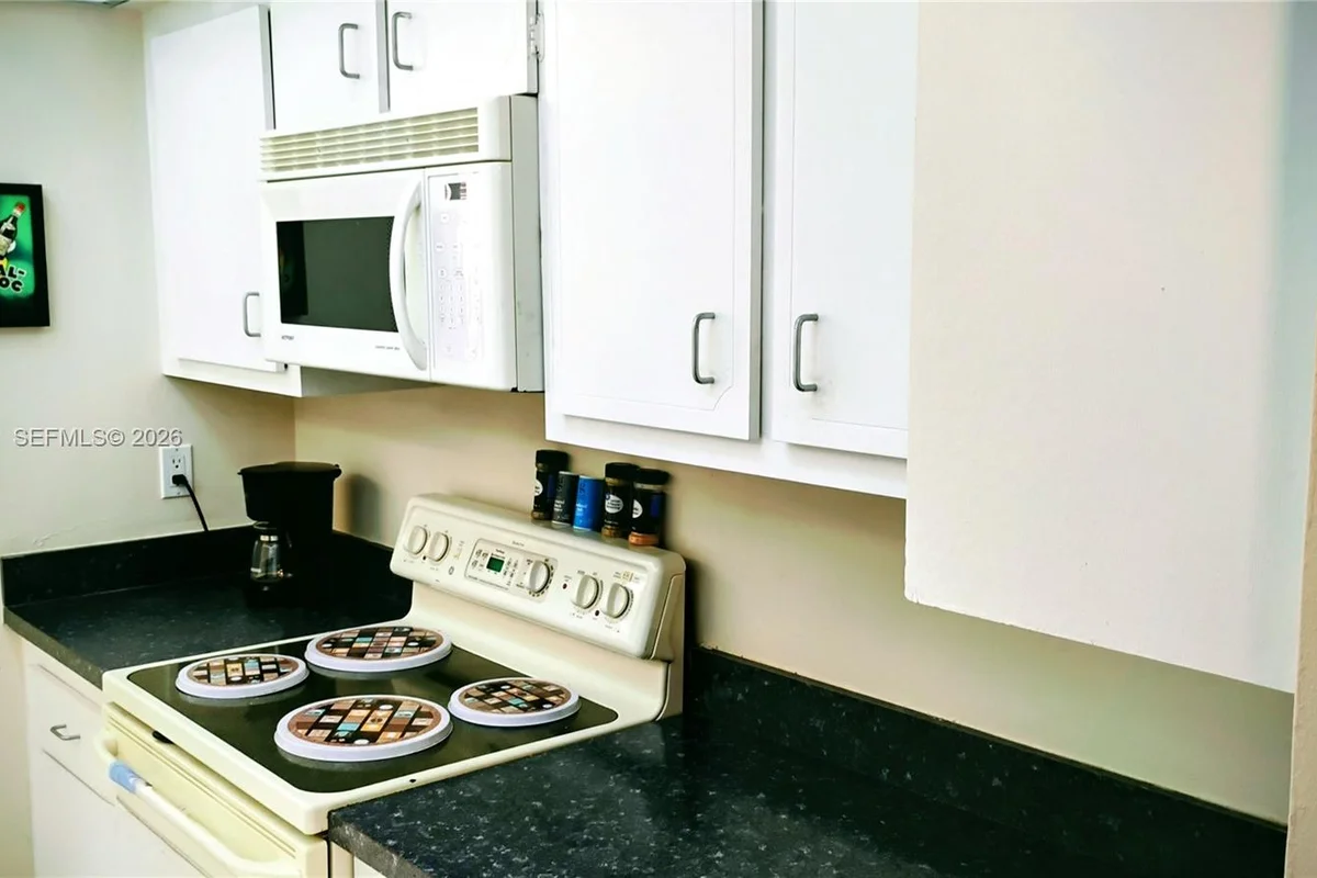 14623 Bonaire Blvd #704, Delray Beach: photo 1 of 48