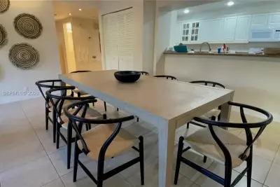 151 Crandon Blvd #236, Key Biscayne: photo 1 of 12