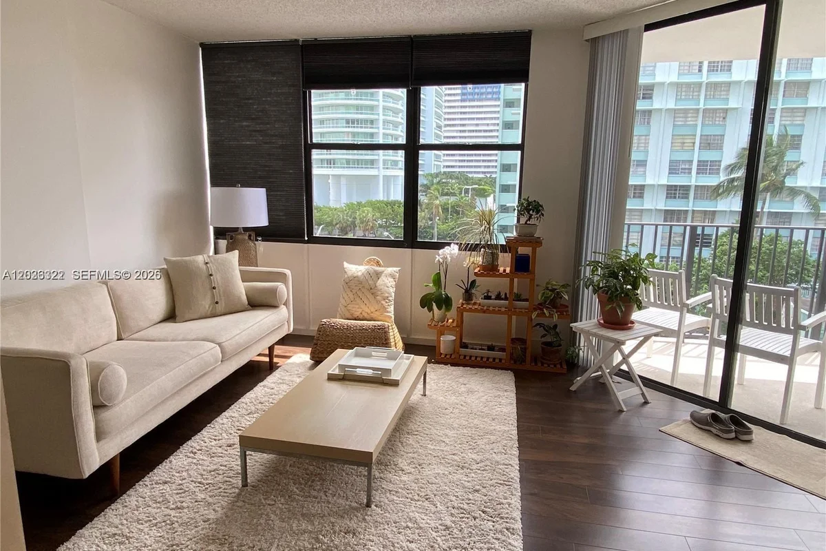 1865 Brickell Ave #A502, Miami: photo 1 of 15