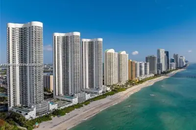 16001 Collins Ave #1106, Sunny Isles Beach: photo 1 of 43