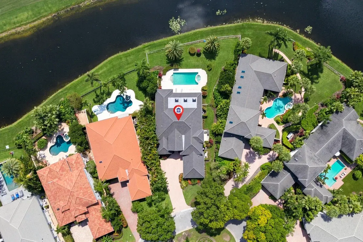173 N Village Way, Jupiter: photo 1 of 23