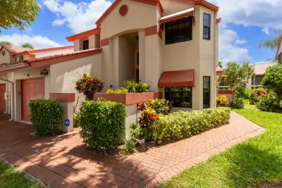 7681 Lexington Club Blvd #D, Delray Beach: photo 1 of 42