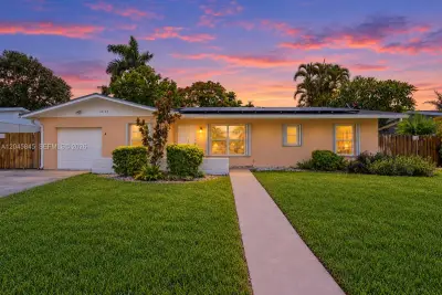 18103 SW 93rd Ave, Palmetto Bay: photo 1 of 43