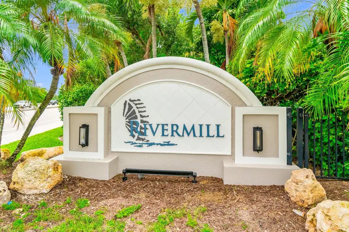 6724 Country Winds Cove, Lake Worth: photo 1 of 42