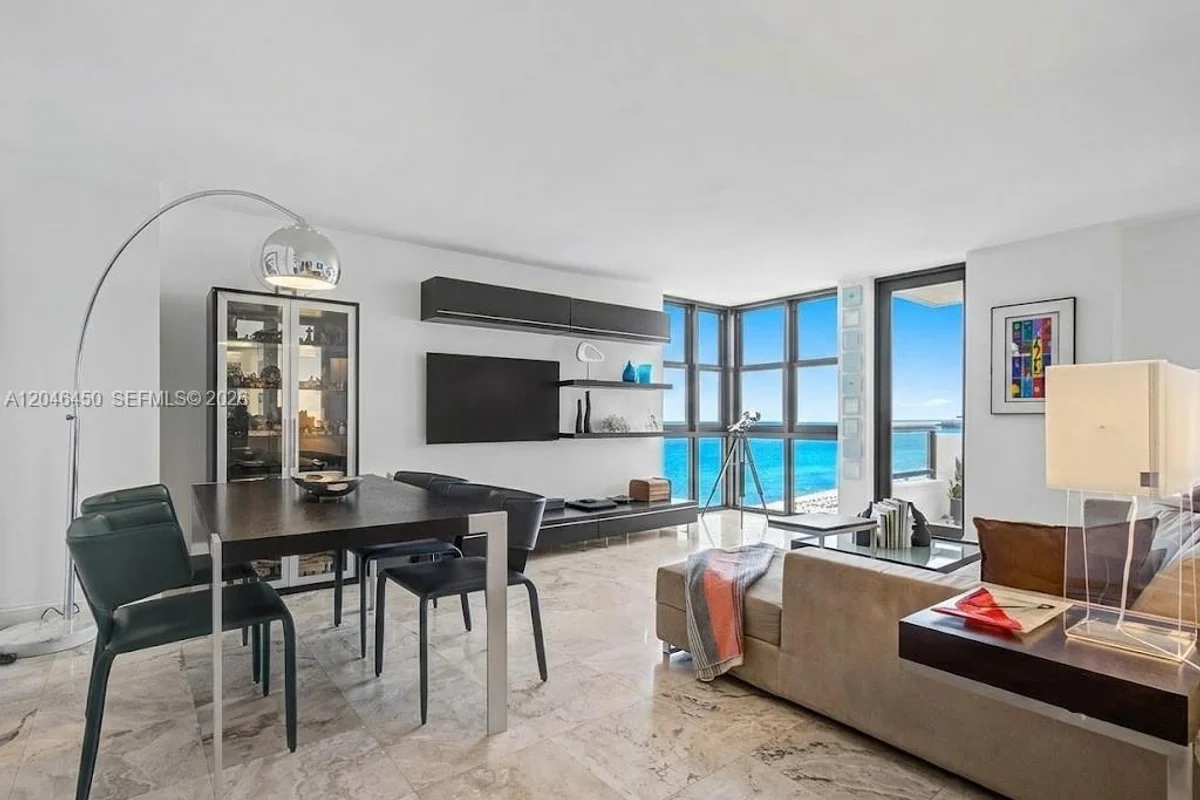 2555 Collins Ave #1814, Miami Beach: photo 1 of 40