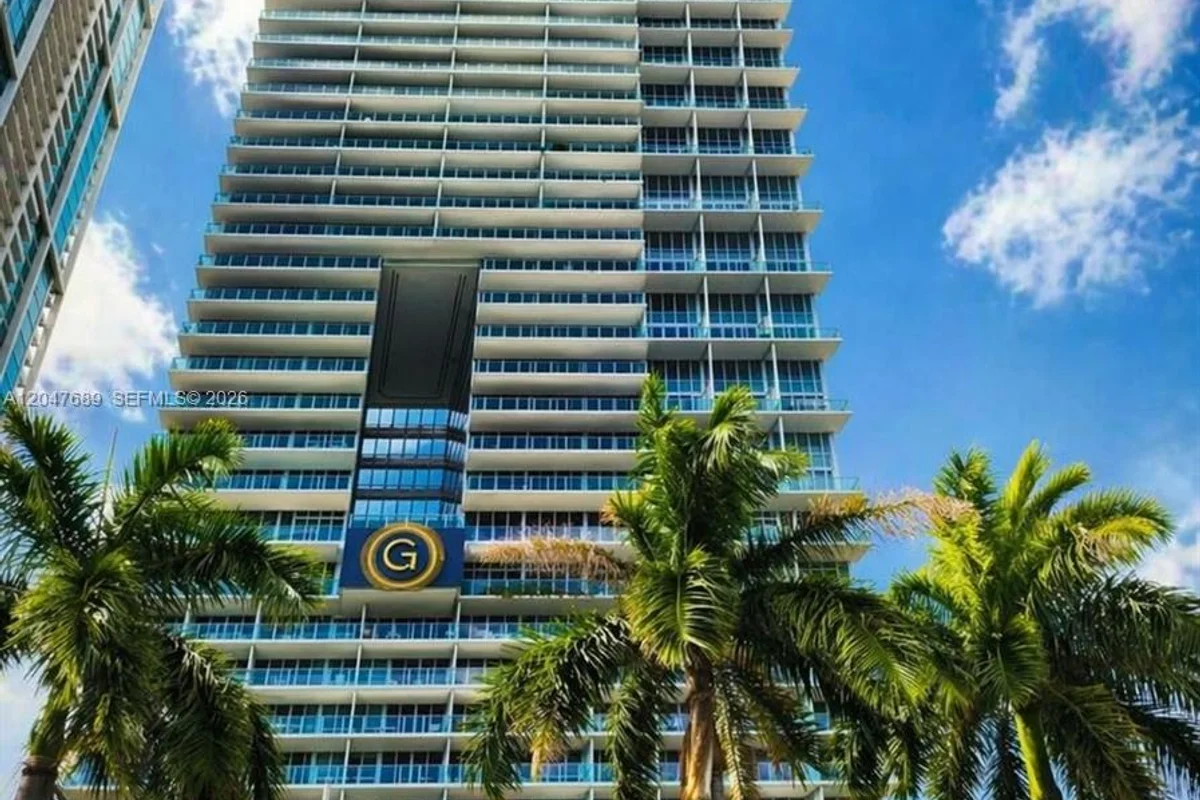 1100 Biscayne Blvd #3708, Miami: photo 1 of 18