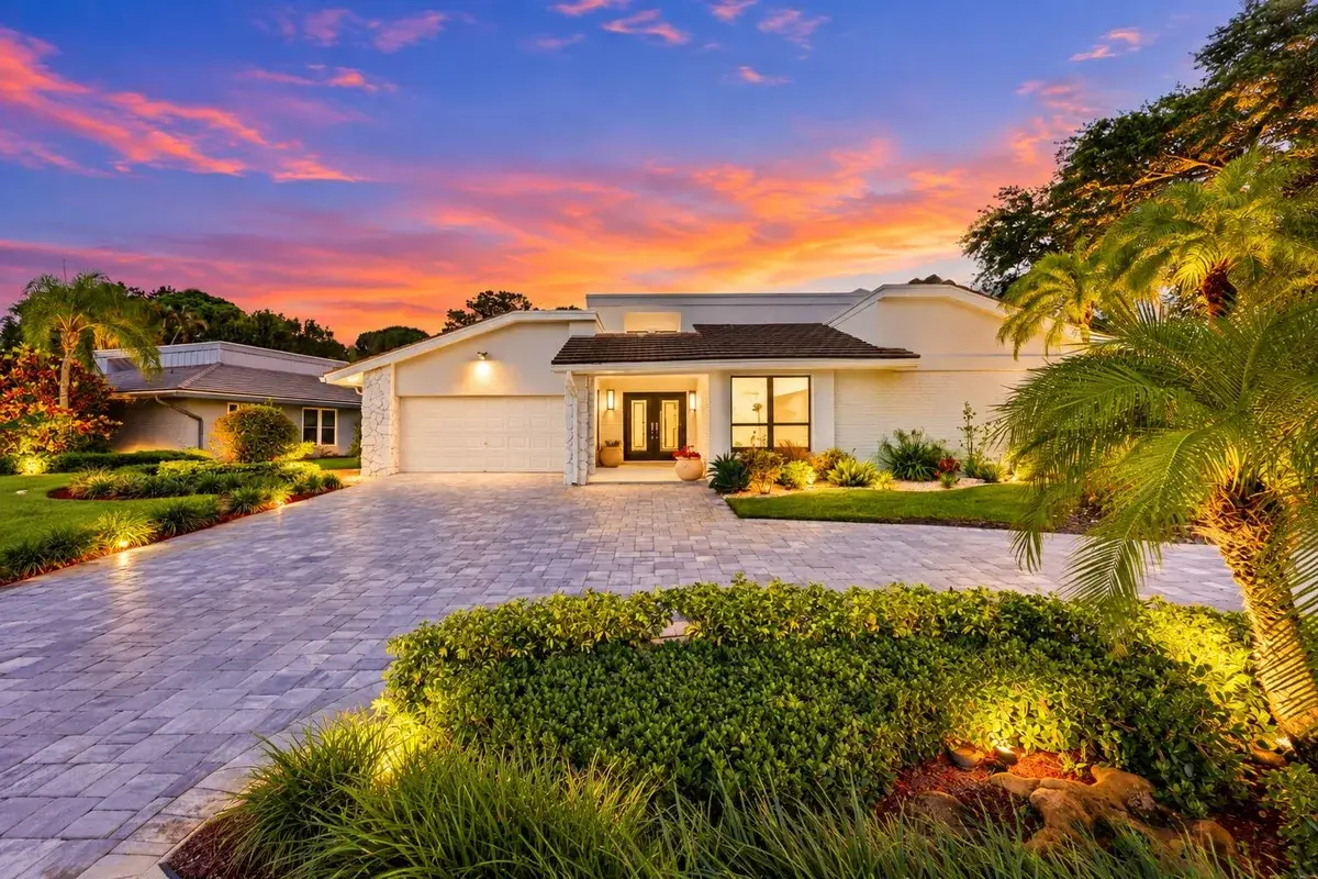 624 W Lakewoode Cir W, Delray Beach: photo 1 of 101