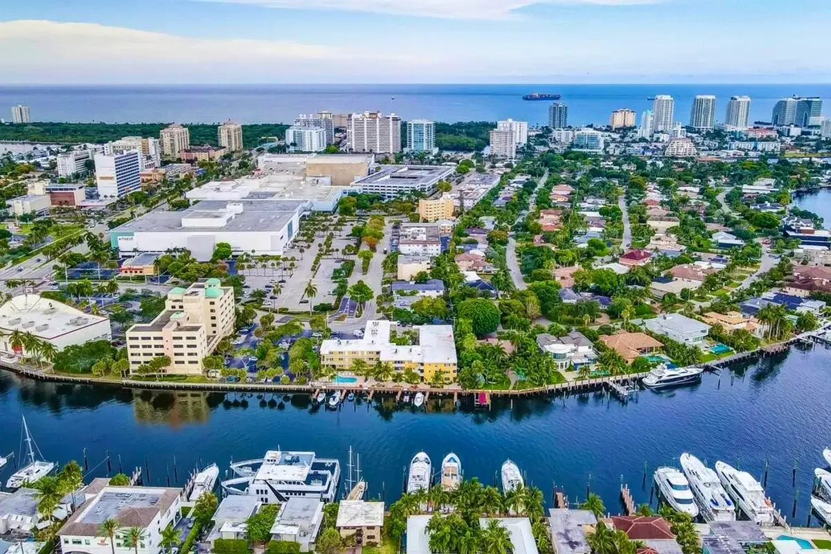 815 Middle River Dr #106, Fort Lauderdale: photo 1 of 59