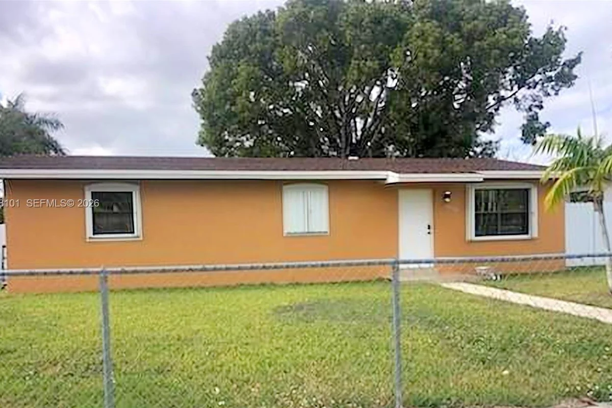30100 SW 150th Ct, Homestead: photo 1 of 12