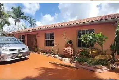 10955 SW 56th St, Miami: photo 1 of 38