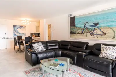 5161 Collins Ave #811, Miami Beach: photo 1 of 28