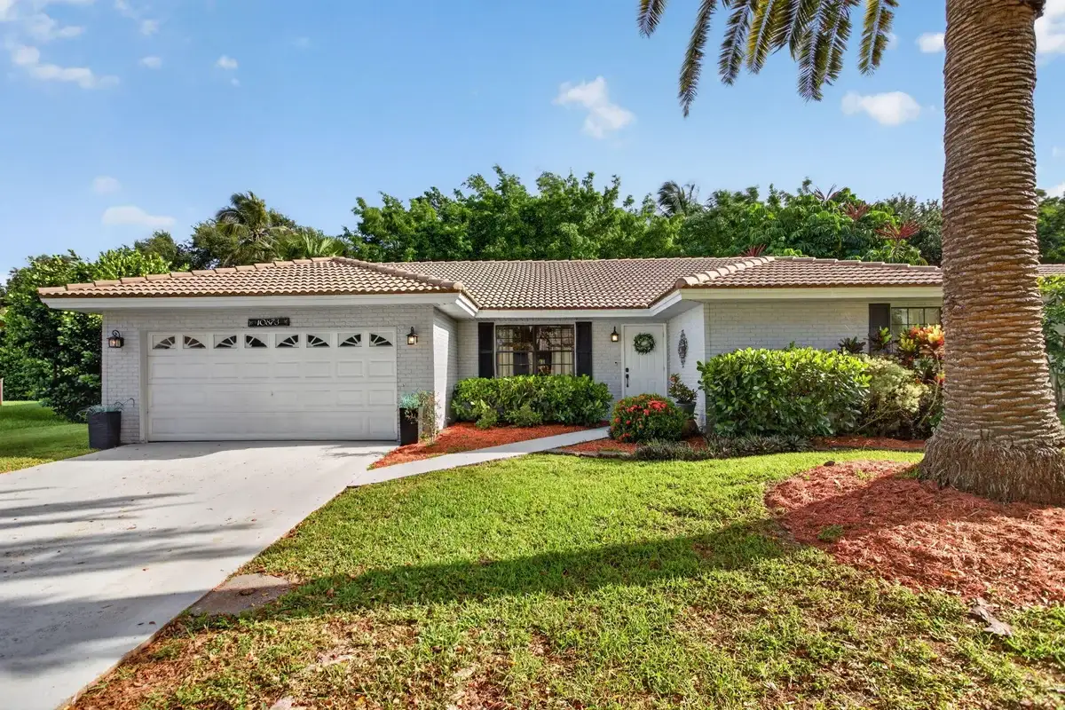 10873 NW 10th Pl, Coral Springs: photo 1 of 51