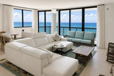5380 N Ocean Dr #4e, Riviera Beach: photo 1 of 11