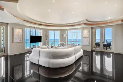 400 S Ocean Blvd #Ph2, Boca Raton: photo 1 of 58