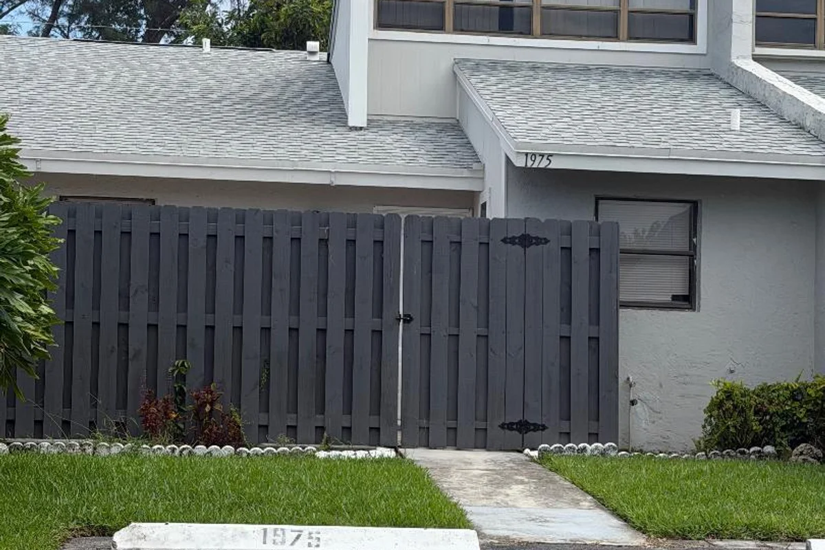 1975 Monks Ct, West Palm Beach: photo 1 of 1