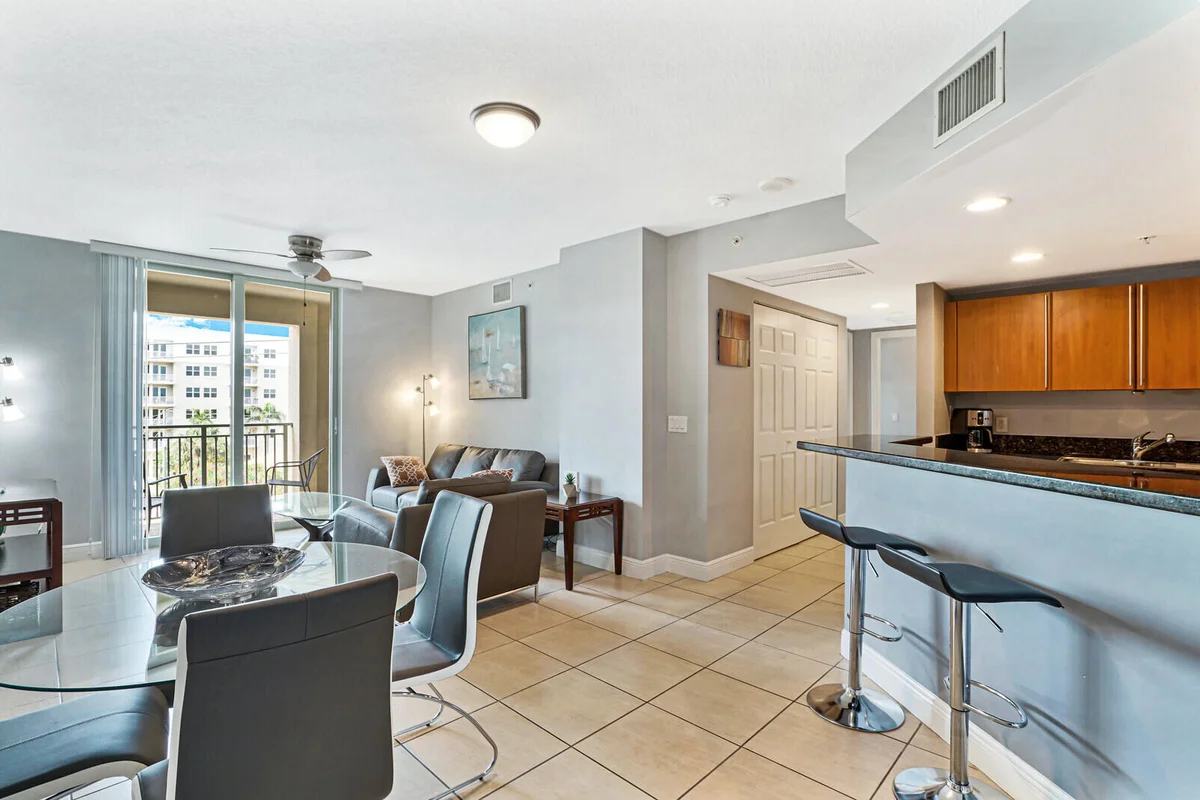 610 Clematis St #538, West Palm Beach: photo 1 of 43