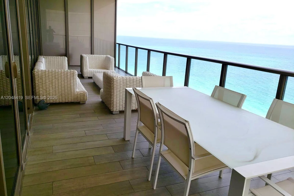 9705 Collins Ave #2504N, Bal Harbour: photo 1 of 18