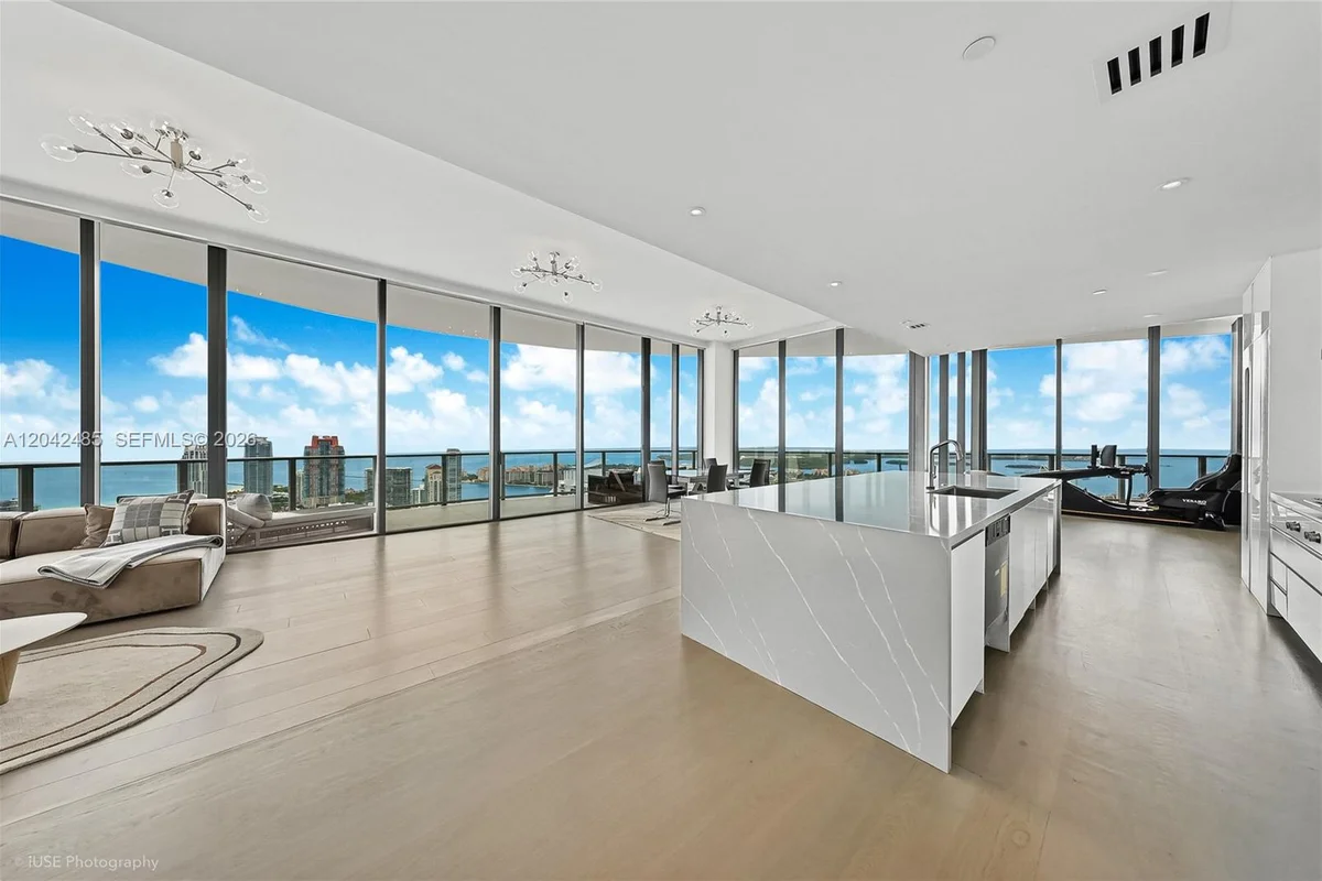 500 Alton Rd #4401, Miami Beach: photo 1 of 23