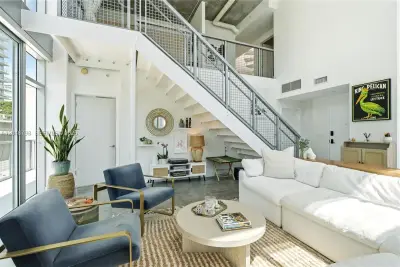 3301 NE 1st Ave #L04PH1, Miami: photo 1 of 16