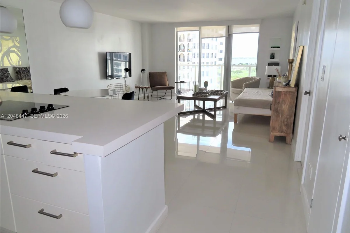5701 Collins Ave #1703, Miami Beach: photo 1 of 46