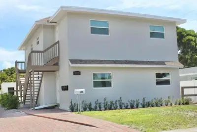 305 Cypress Dr #1, Lake Park: photo 1 of 28