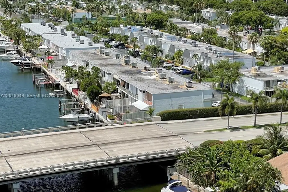 2500 Parkview Dr #1405, Hallandale Beach: photo 1 of 76