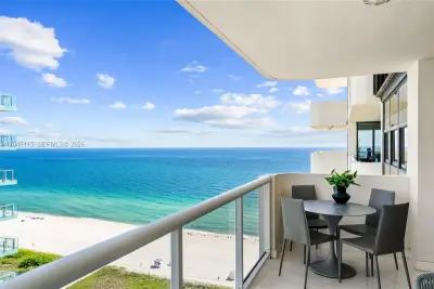 5757 Collins Ave #2207, Miami Beach: photo 1 of 49