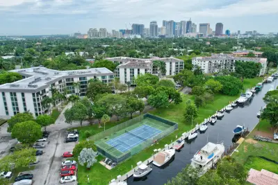 1101 River Reach Dr #415, Fort Lauderdale: photo 1 of 46