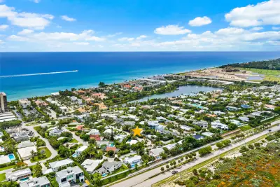 440 Jupiter Ln, Juno Beach: photo 1 of 33