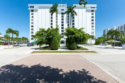 3800 Washington Rd #1209, West Palm Beach: photo 1 of 6