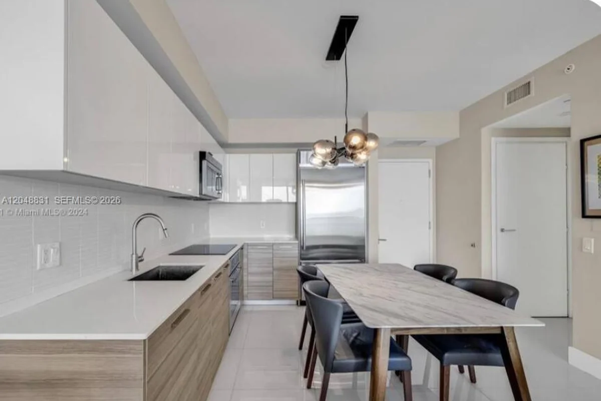 1300 Brickell Bay Dr #2208, Miami: photo 1 of 12