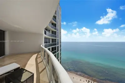 17201 Collins Ave #3604, Sunny Isles Beach: photo 1 of 16