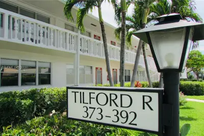 389 Tilford R, Deerfield Beach: photo 1 of 25
