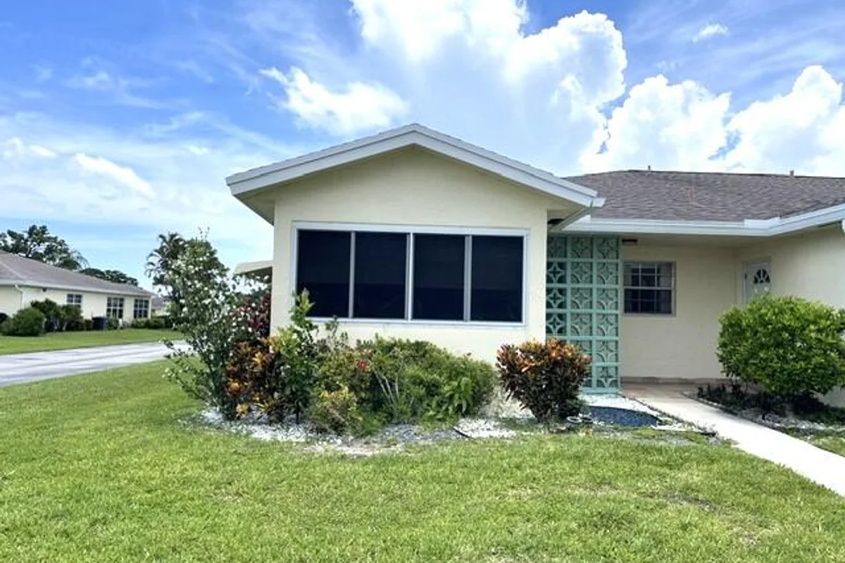 5397 Lakefront Blvd #A, Delray Beach: photo 1 of 40