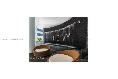 90 SW 3rd St #2609, Miami: photo 1 of 12