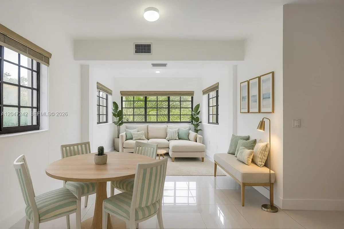 1901 S Le Jeune Rd #2, Coral Gables: photo 1 of 16